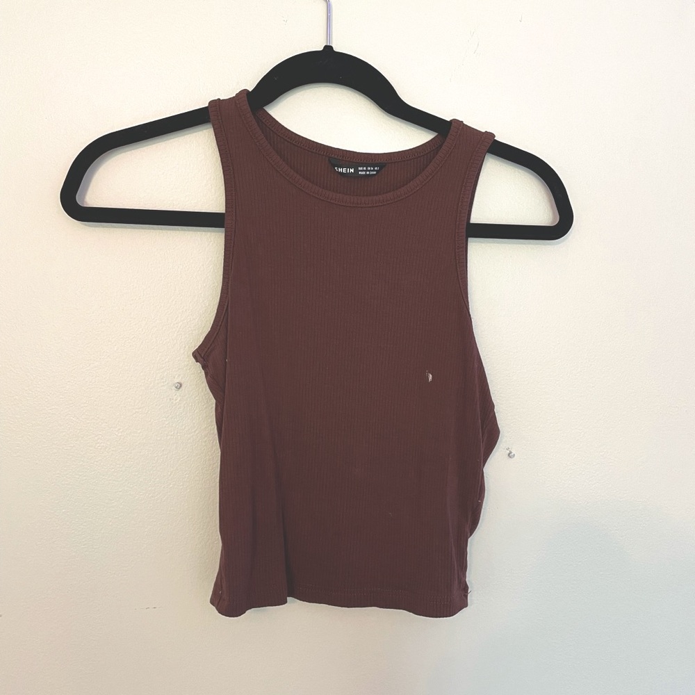 brown tank